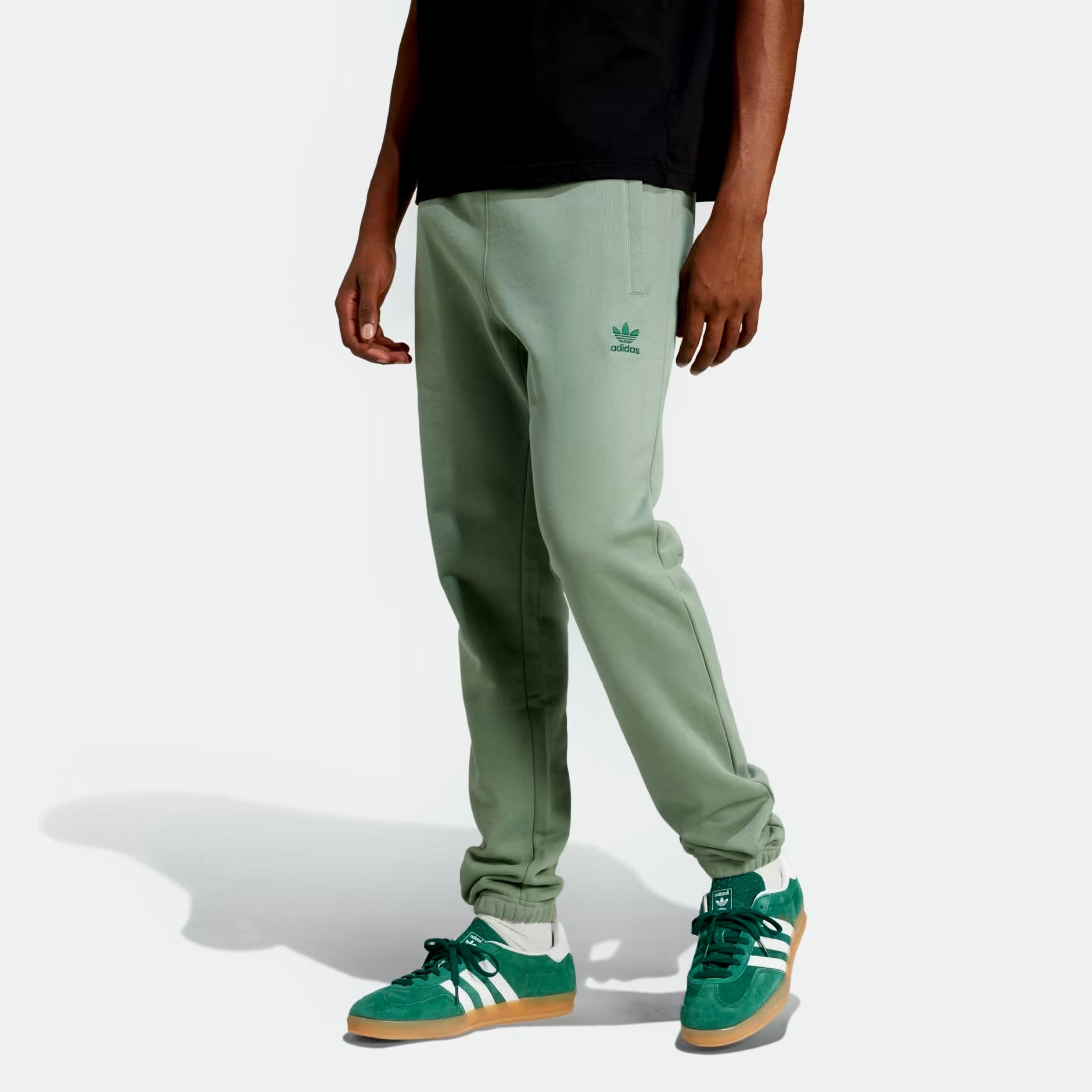 Adidas men fleeced sweatpants