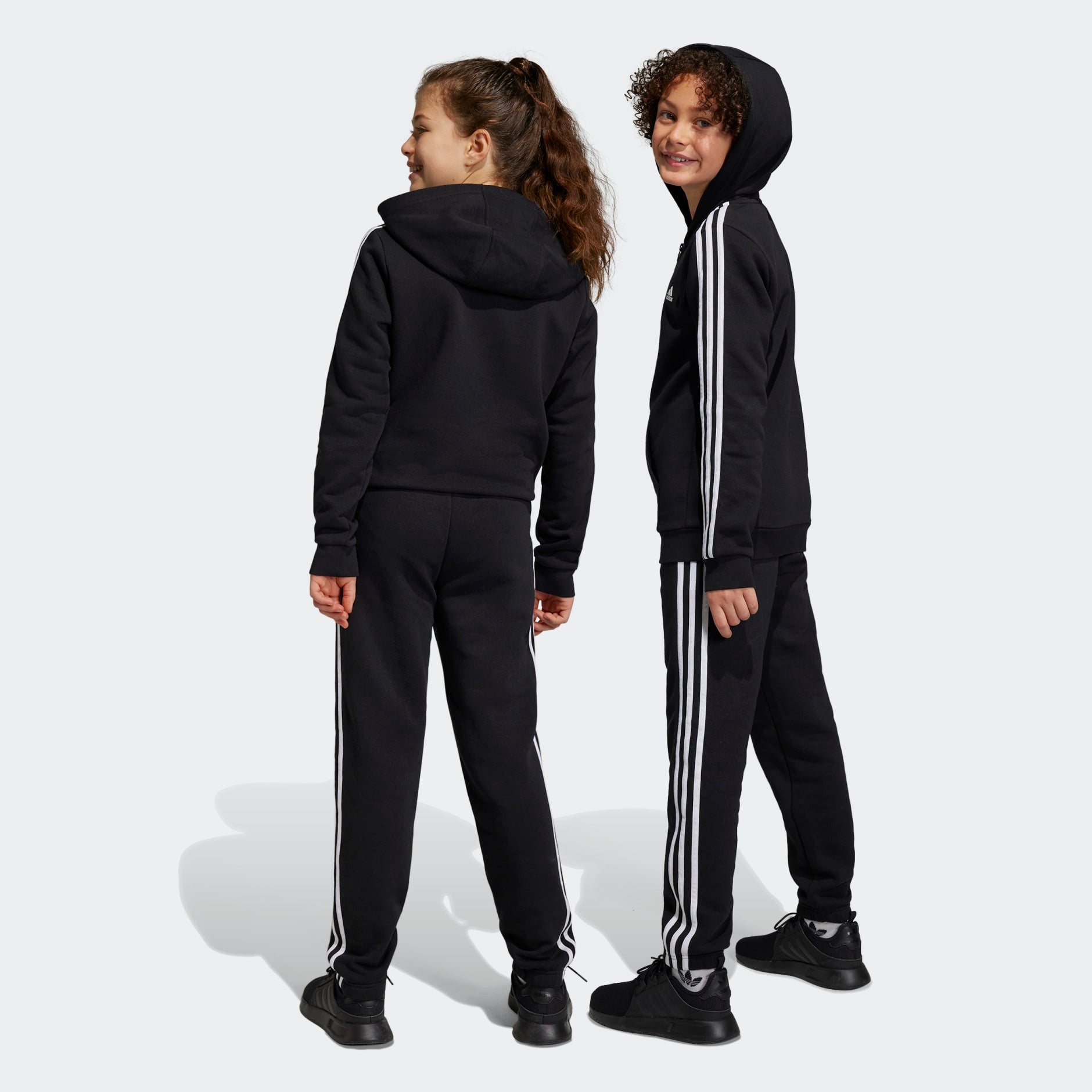 Adidas kids fleece 2 pieces set